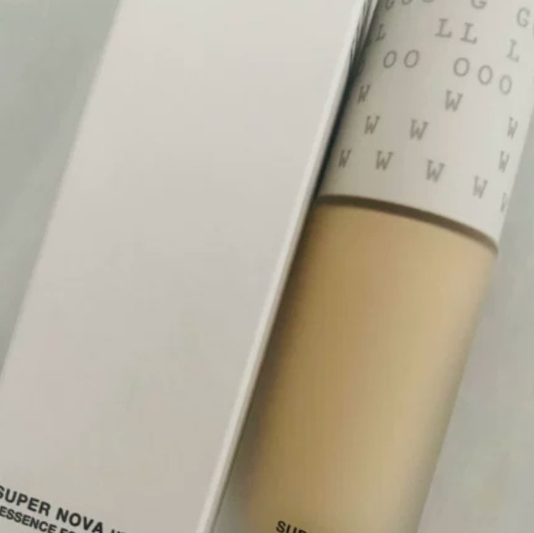 春季轻透妆容，粉底选择有讲究！