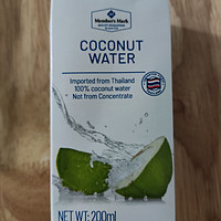 椰子水，不是椰汁，想起了海南旅游的日子
