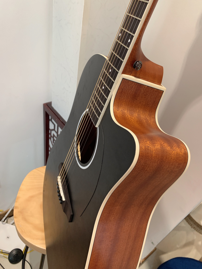 唐农吉他贝斯