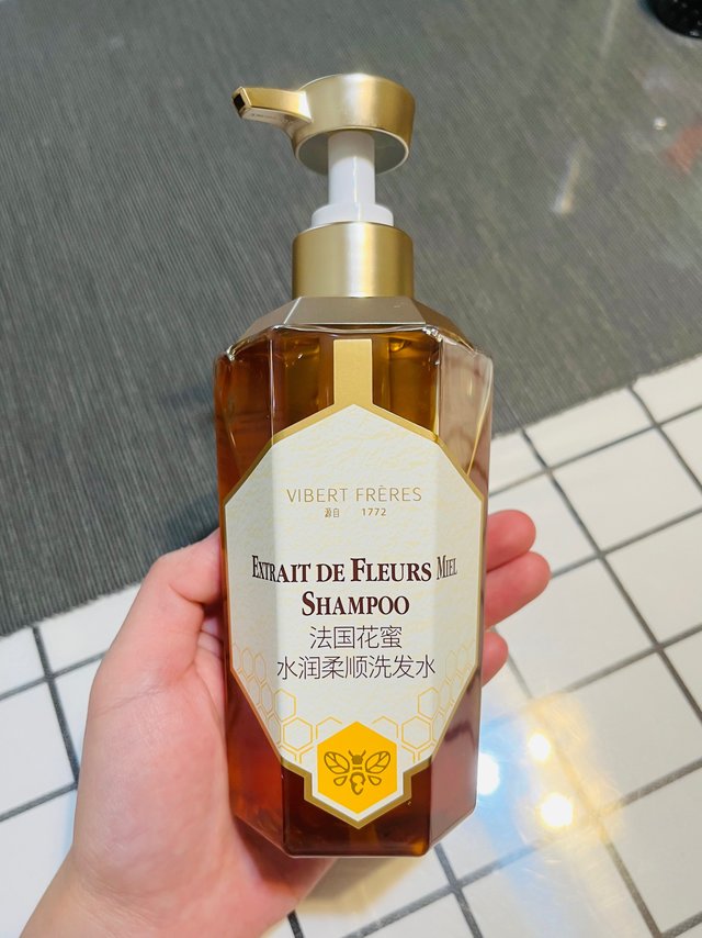 2.9元入手薇弗花蜜水润柔顺洗发水，不错