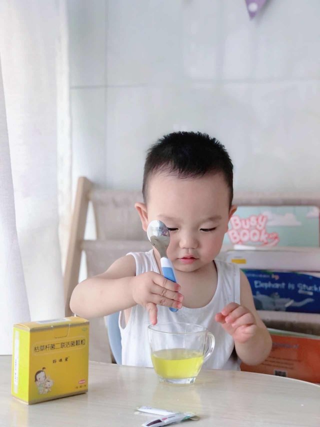 听我说谢谢你，这个小黄盒益生菌真的有用❗