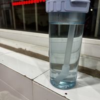 蓝色的特百惠杯子颜值担当