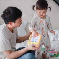 亲子高效陪伴|不伤眼的启蒙早教机，一起早