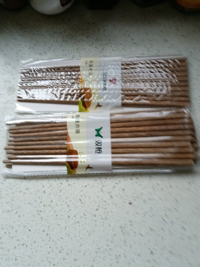 筷子质量不错，是品牌产品。