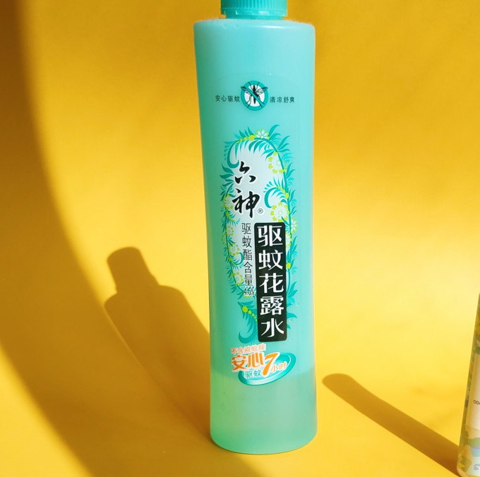 六神驱蚊花露水