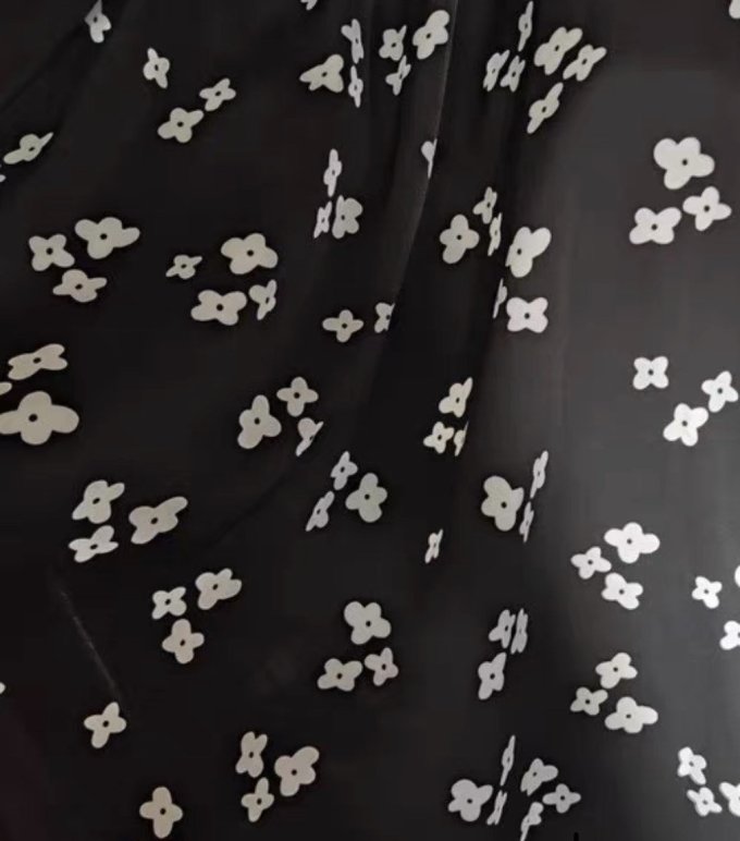 连衣裙