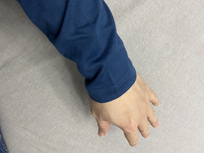 凯乐石运动卫衣