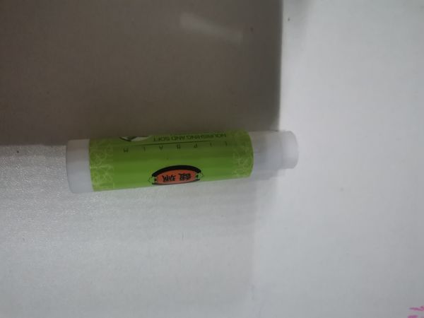 馥珮润唇膏便宜实用