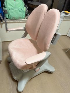 小学生矫正坐姿可调节升降座椅