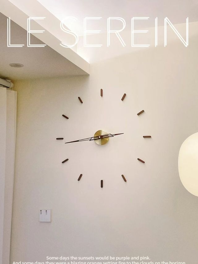 颜值即胜利 。被客人夸了N遍的客厅挂钟!