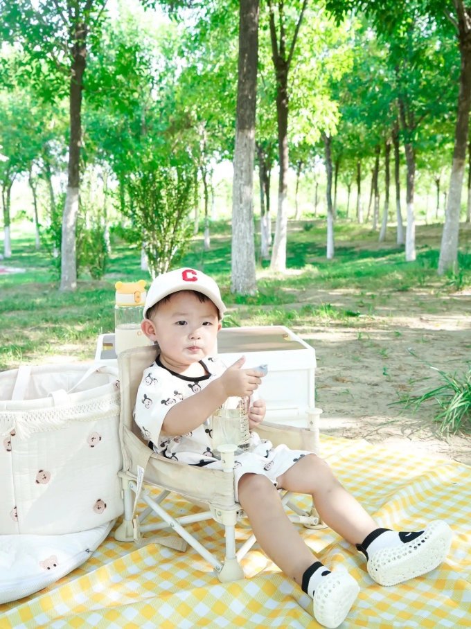 婴幼儿水杯