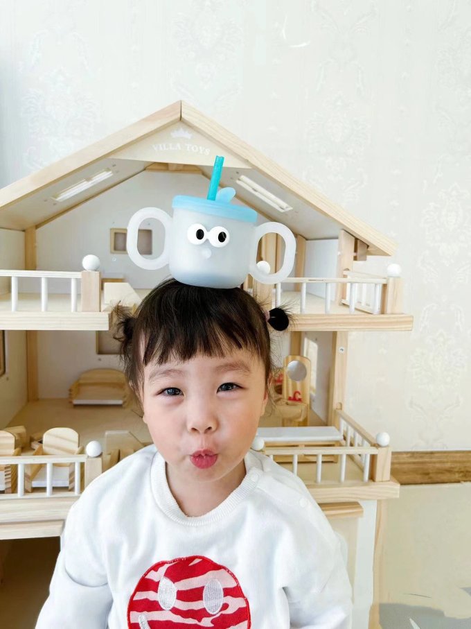 奥克兔兔婴幼儿水杯