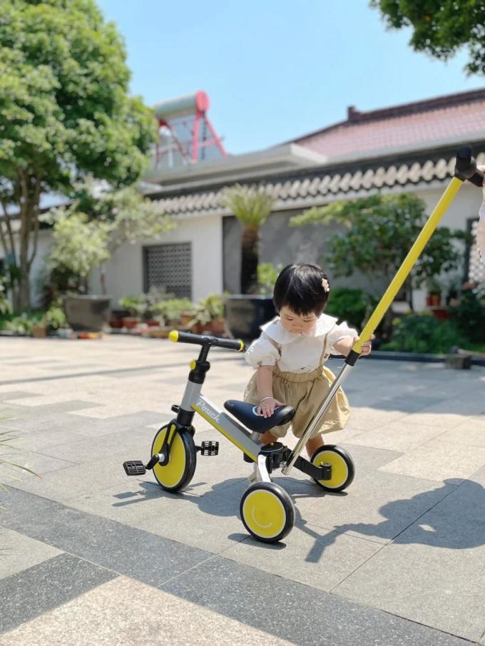 基诺浦女童裙装