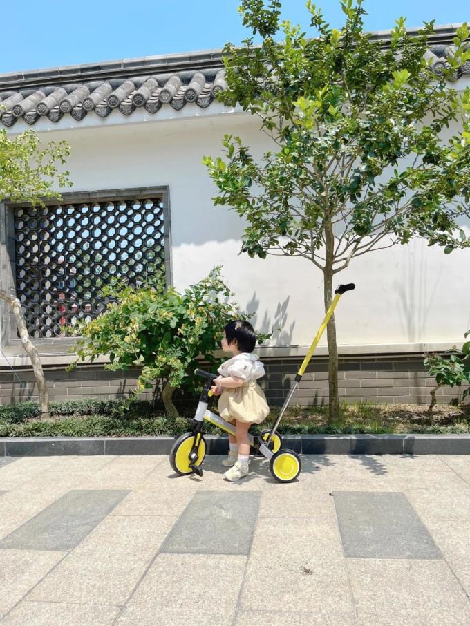 基诺浦女童裙装