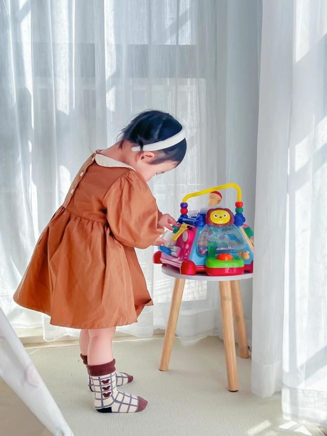 💡宝宝多面性益 智玩具