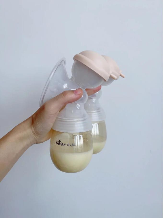 小熊吸奶器