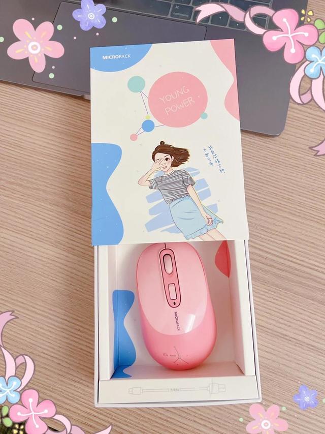 甜甜的王心凌女孩要拥有的鼠标！