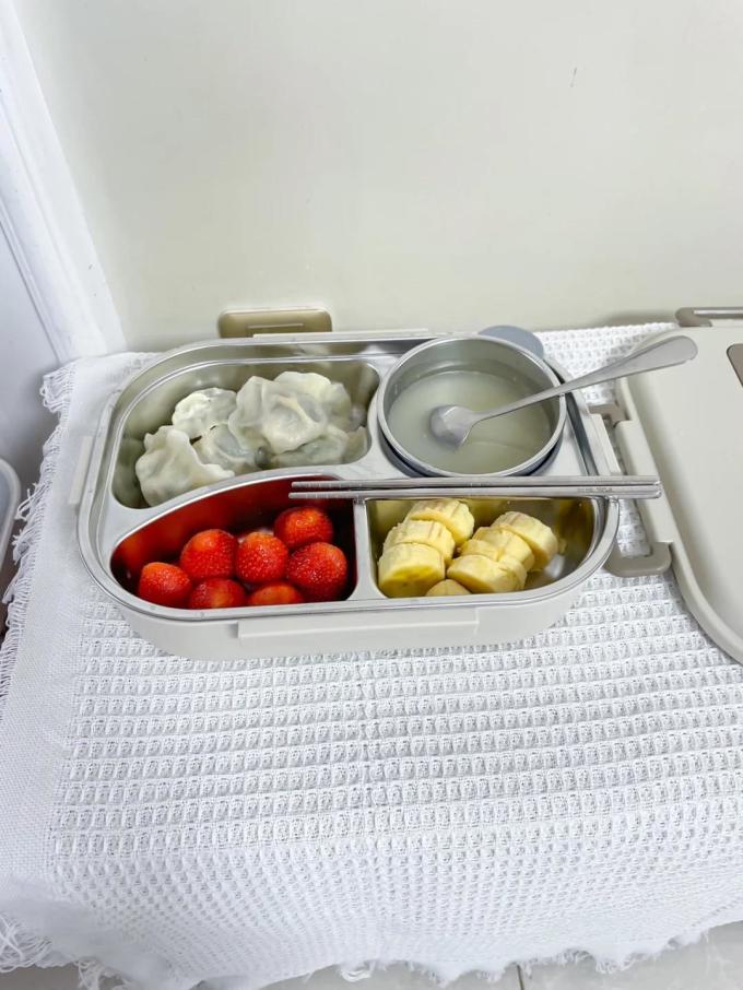 洁安惠饭盒