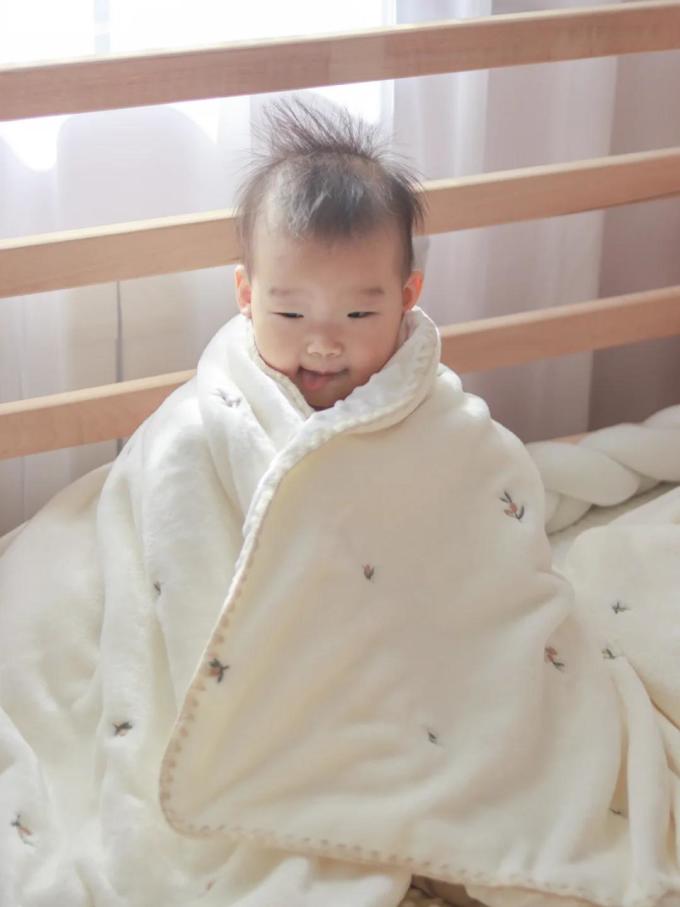 婴儿枕头