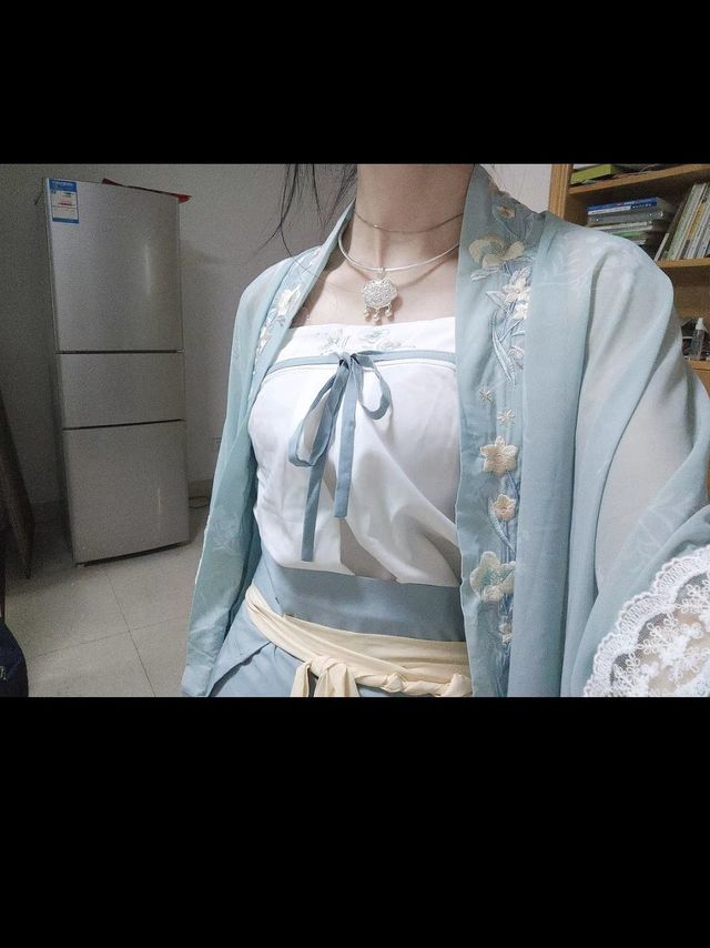池夏 夏:幽若 宋制长干寺长衫四破三襇裙吊