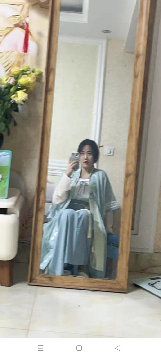 池夏汉服