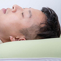 晚上睡觉落枕怎么办？你可能需要一个好枕头，时光存折艾草枕评测