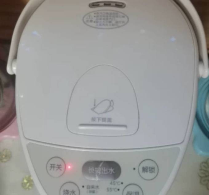 美的电水壶