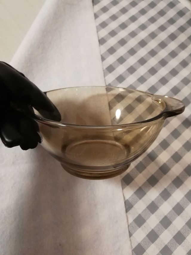 还是玻璃碗比较健康