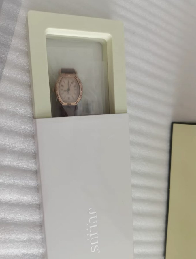 聚利时女表