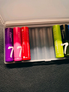颜值在线：小米7号彩虹电池