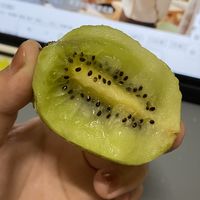 多吃猕猴桃不仅解馋而且还可以补充维生素c
