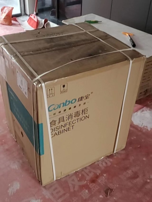 容量很大，够我们一家5口用了，材质也好，