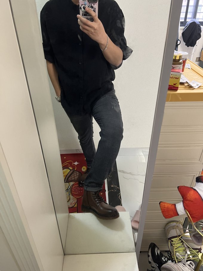 百丽男士马丁靴