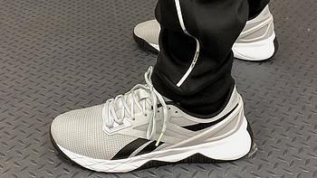 这是我心里2023年锐步Reebok最好的二十双鞋 篇二：NANOFLEX TR室内运动健身网面训练鞋G55592