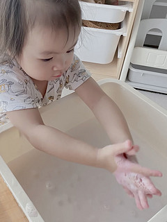 如何引导小孩勤洗手，用魔法变色泡泡洗手液