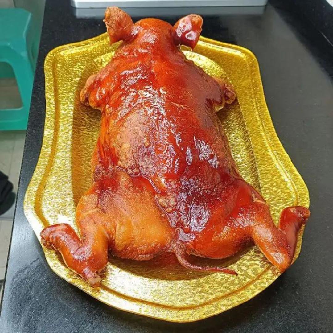 春天里的顺德伦教三洲赶集,千奇百怪,复古和新潮皆有