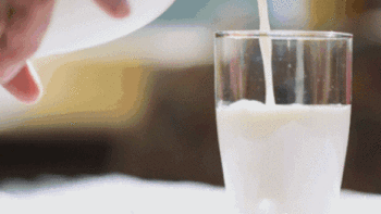 食客：关于牛奶的那些小秘密，一文让你看懂鲜奶和纯奶区别