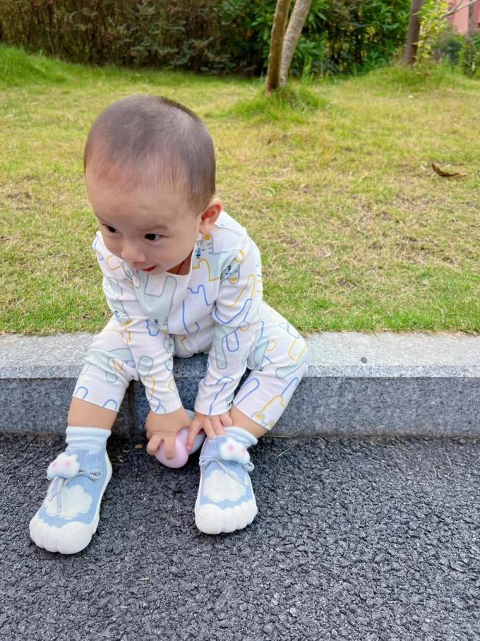 小浣熊宝宝护肤