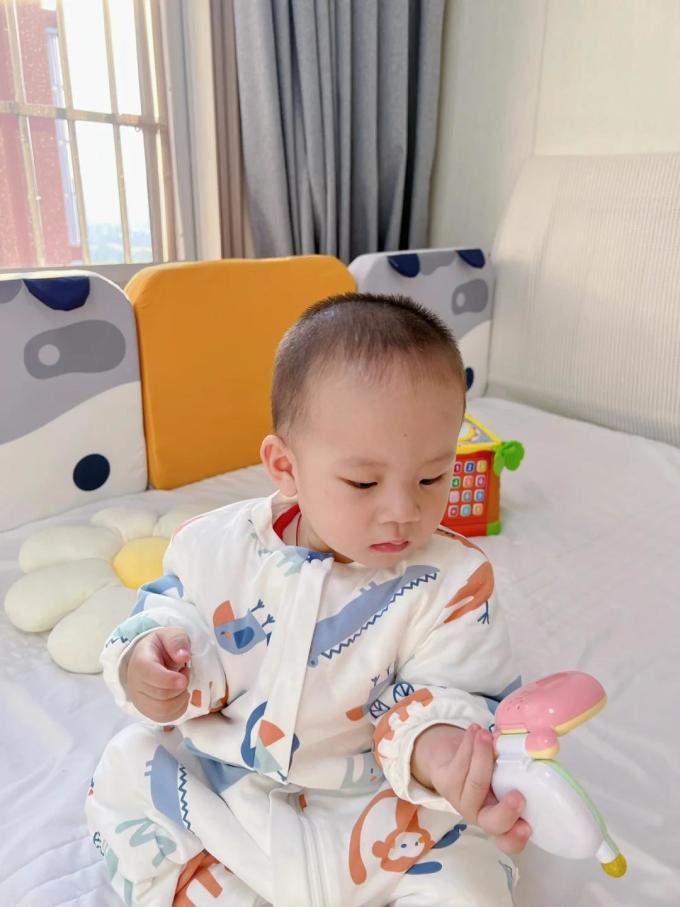 可优比婴儿睡袋