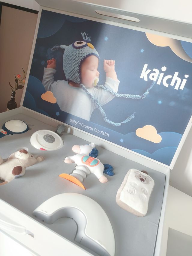 看闺蜜宝宝的满月礼