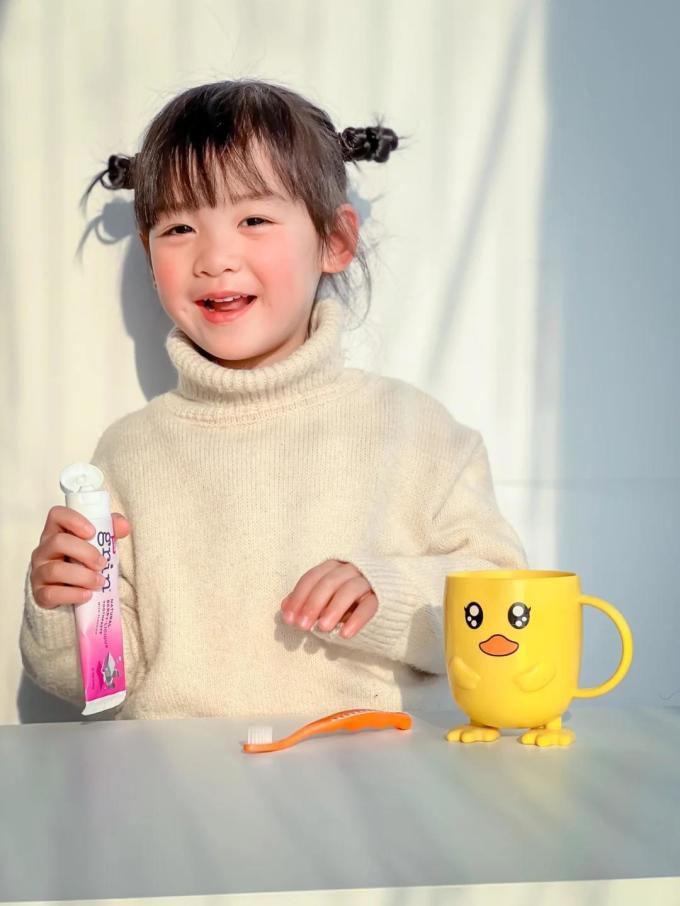 格润安牙膏