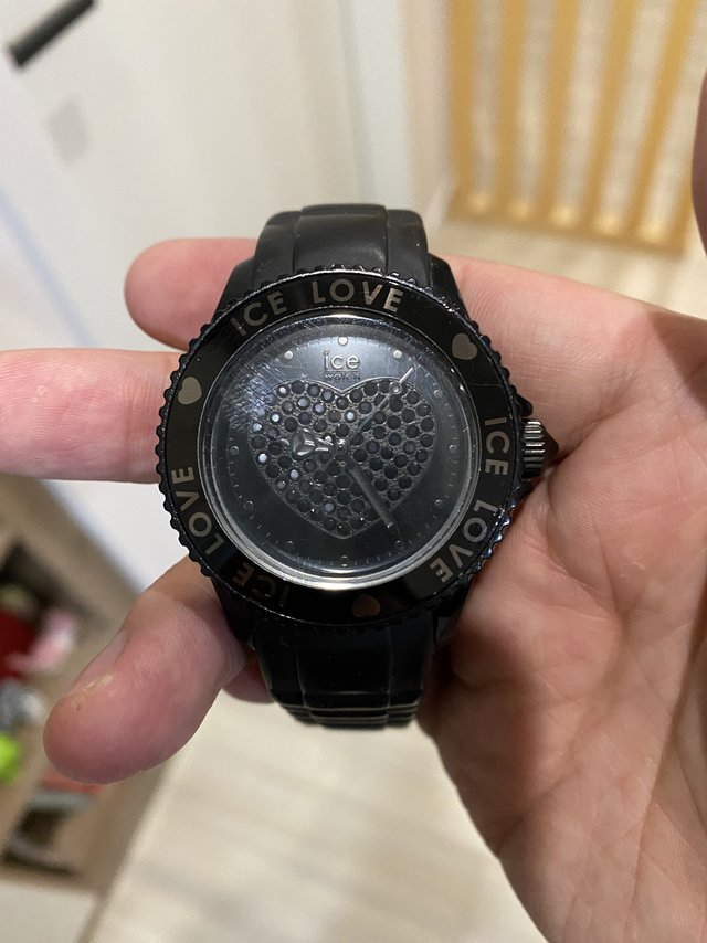 这款小手表，好看又精巧