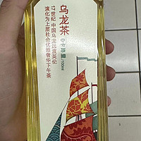 乌龙茶这个也是零卡路里的，最主要是这个味道也是非常好喝的