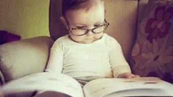 育儿宝典 篇二：如何培养小宝宝的想象力和探索欲？推荐一本适合一岁左右宝宝读的书，这样引导真的会越来越聪明哦！