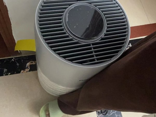外观很简约，是我喜欢的颜值，操作也很简单