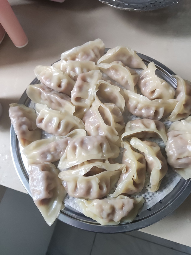 玉米猪肉蒸煎饺