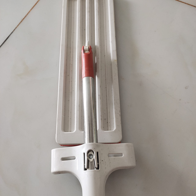 想必家里拖地的工具一直都是难题吧