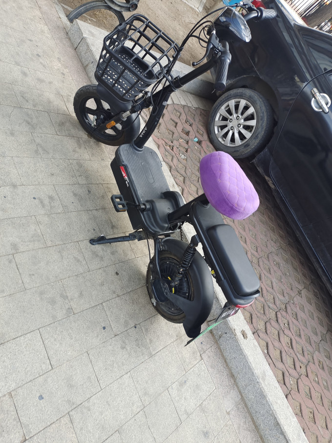 爱玛电动车整车