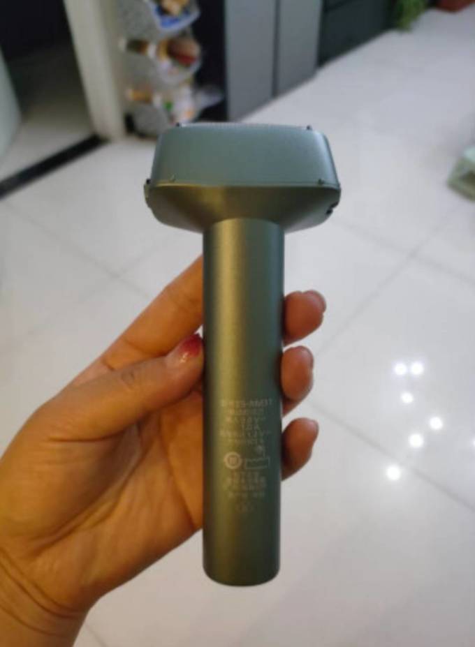 松下电动剃须刀