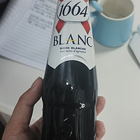 1664法国进口的啤酒🍺好喝嘛